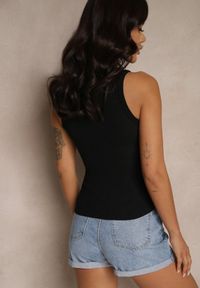 Renee - Czarny Prążkowany Basicowy Top Donellin. Kolor: czarny. Materiał: prążkowany. Styl: klasyczny