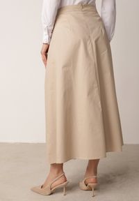 Born2be - Beżowa Rozkloszowana Spódnica z Bawełny z Szerokimi Plisami Malona. Okazja: do pracy, na co dzień. Kolor: beżowy. Materiał: bawełna. Styl: casual #3