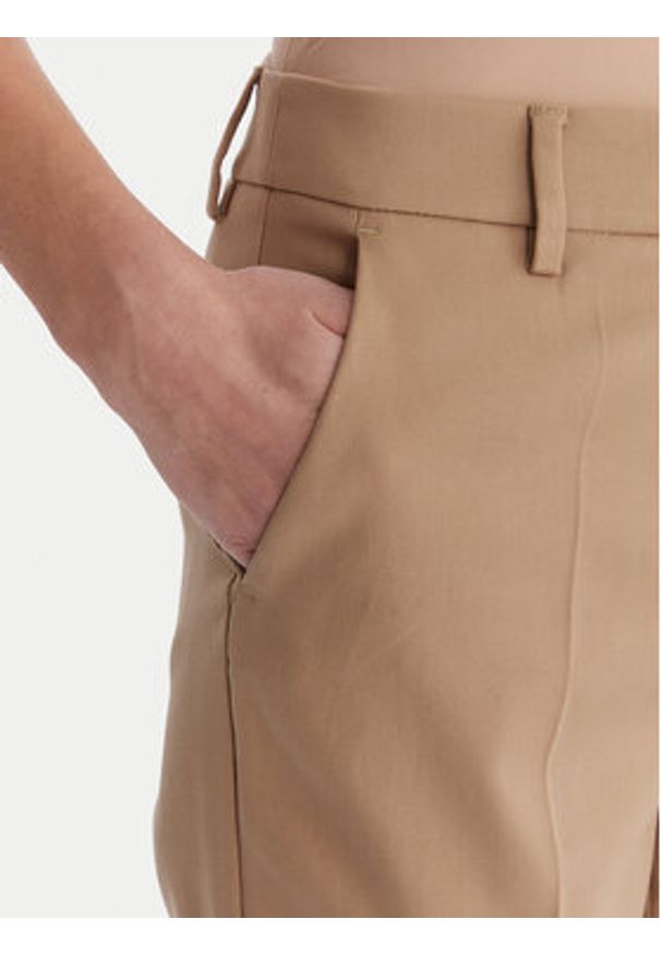 Weekend Max Mara Spodnie materiałowe Vite 2615131031 Beżowy Slim Fit. Kolor: beżowy. Materiał: bawełna