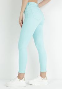Born2be - Jasnoniebieskie Spodnie Skinny Nyryore. Kolor: niebieski. Styl: elegancki #3
