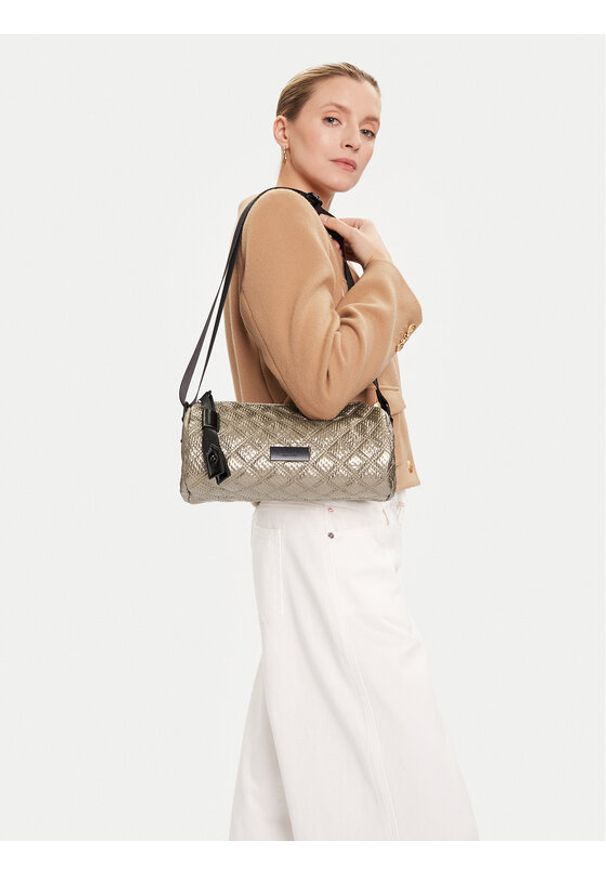 Monnari Torebka TORIMP0-24Z-BAG4400-KM23 Złoty. Kolor: złoty. Materiał: skórzane