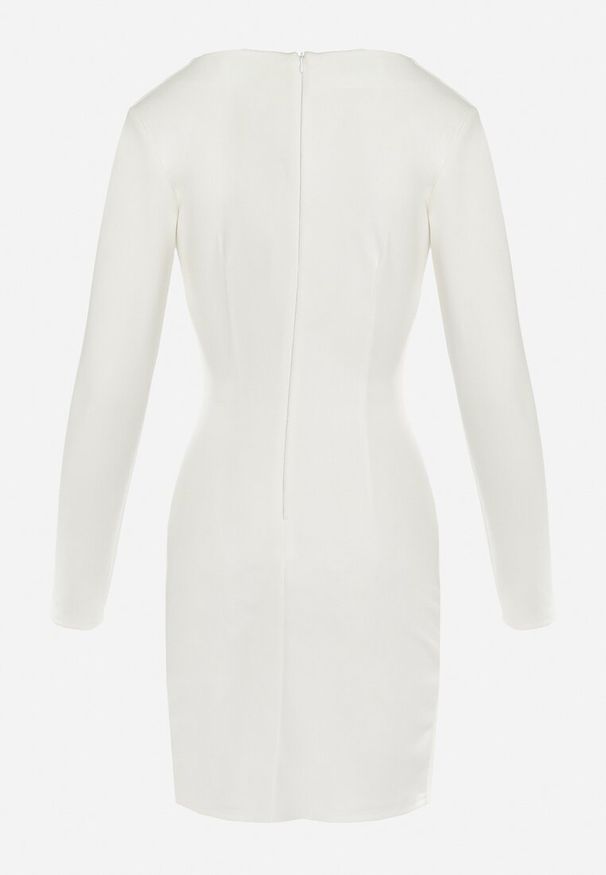 Born2be - Biała Sukienka Mini z Kopertowym Dekoltem i Marszczeniami Hiacinta. Typ kołnierza: dekolt kopertowy. Kolor: biały. Typ sukienki: kopertowe. Styl: elegancki. Długość: mini