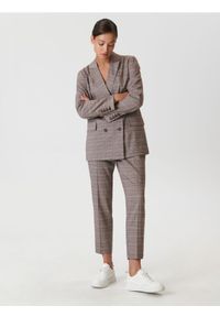 Sinsay - Spodnie z kantem - czarny. Kolor: czarny. Materiał: materiał, włókno. Styl: elegancki