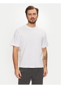 Jack & Jones - Jack&Jones T-Shirt Urban Edge 12254412 Biały Loose Fit. Kolor: biały. Materiał: bawełna