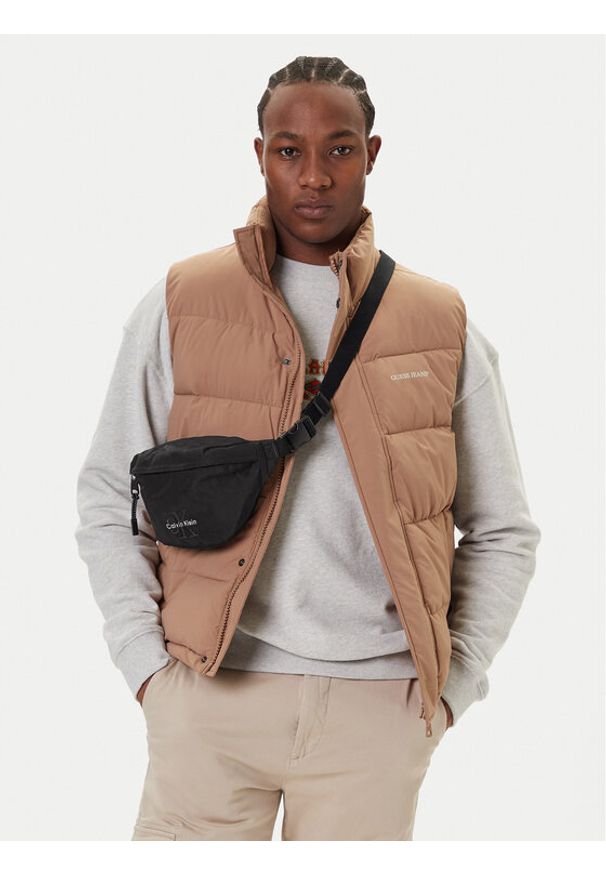 Calvin Klein Nerka Bold Waistbag LV04D3116G Czarny. Kolor: czarny. Materiał: materiał