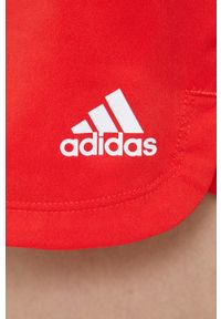 adidas Performance szorty sportowe HD9588 damskie kolor czerwony gładkie high waist. Stan: podwyższony. Kolor: czerwony. Materiał: skóra, poliester, materiał. Wzór: gładki. Styl: sportowy