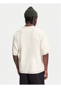 Adidas - adidas T-Shirt Trefoil Essentials JW0970 Écru Regular Fit. Materiał: bawełna