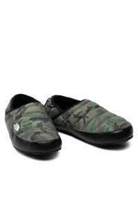 The North Face Kapcie Thermoball Traction Mule V NF0A3UZN33U Zielony. Kolor: zielony. Materiał: materiał #4
