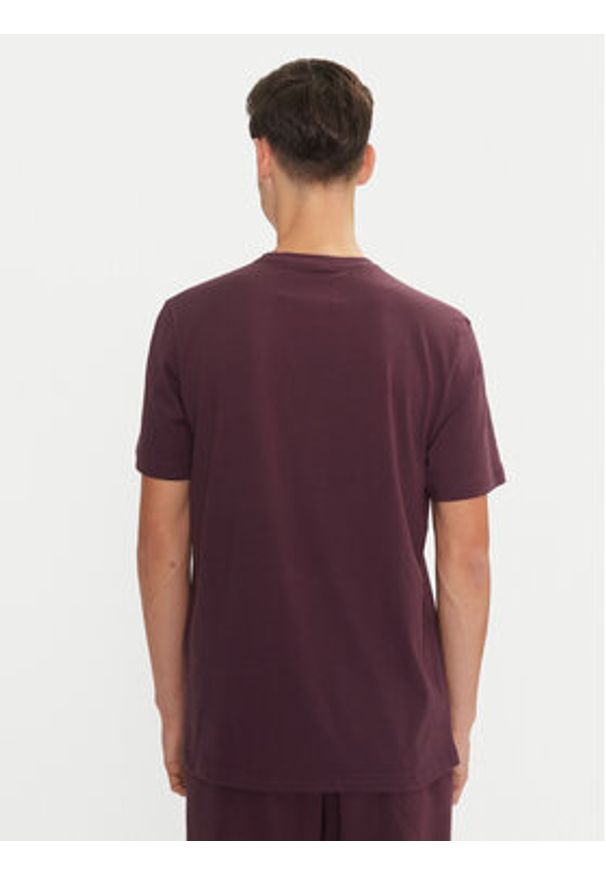 Champion T-Shirt 220425 Fioletowy Regular Fit. Kolor: fioletowy. Materiał: bawełna
