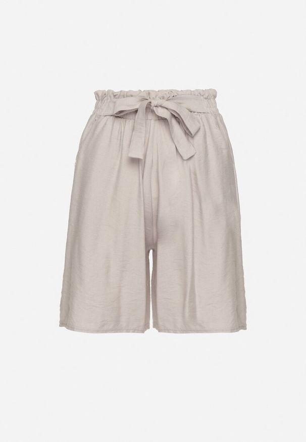 Born2be - Szare Wiskozowe Szorty z Wysokim Stanem i Paskiem Lumovelle. Okazja: na co dzień. Stan: podwyższony. Kolor: szary. Materiał: wiskoza. Styl: elegancki, casual