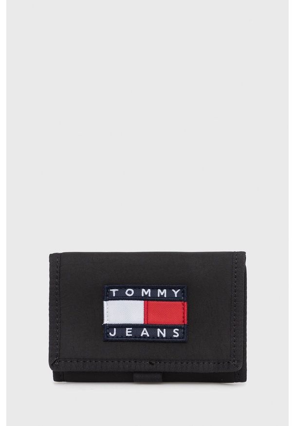 Tommy Jeans Portfel AM0AM08221.PPYY męski kolor czarny. Kolor: czarny. Materiał: materiał. Wzór: gładki