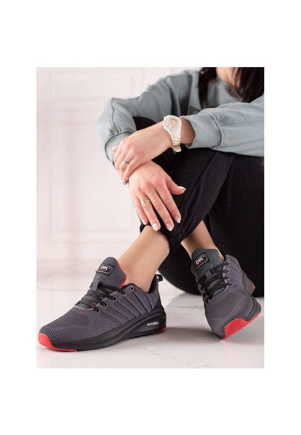 Szare Buty Sportowe DK. Kolor: szary