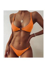 Intica - Bikini z ozdobnymi kółeczkami regulowane na lato Mareike. Kolor: pomarańczowy. Materiał: materiał