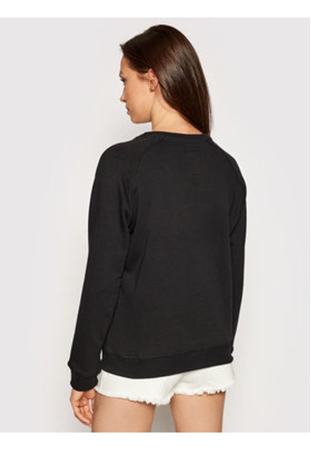 Alpha Industries Bluza New Basic 196031 Czarny Regular Fit. Kolor: czarny. Materiał: bawełna