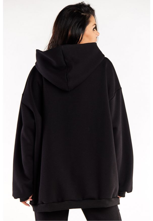 Infinite You - Bluza oversize z kapturem bawełniana czarna. Okazja: na spacer. Typ kołnierza: kaptur. Kolor: czarny. Materiał: bawełna. Styl: elegancki, klasyczny