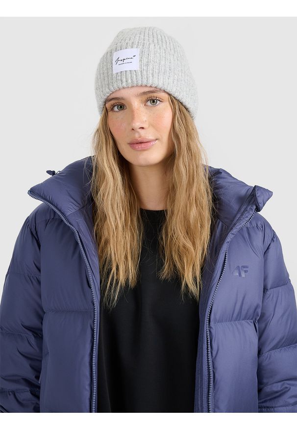 4f - 4F Czapka zimowa damska - szara M. Kolor: szary. Materiał: wełna, skóra, syntetyk, materiał. Sezon: zima. Styl: klasyczny, sportowy