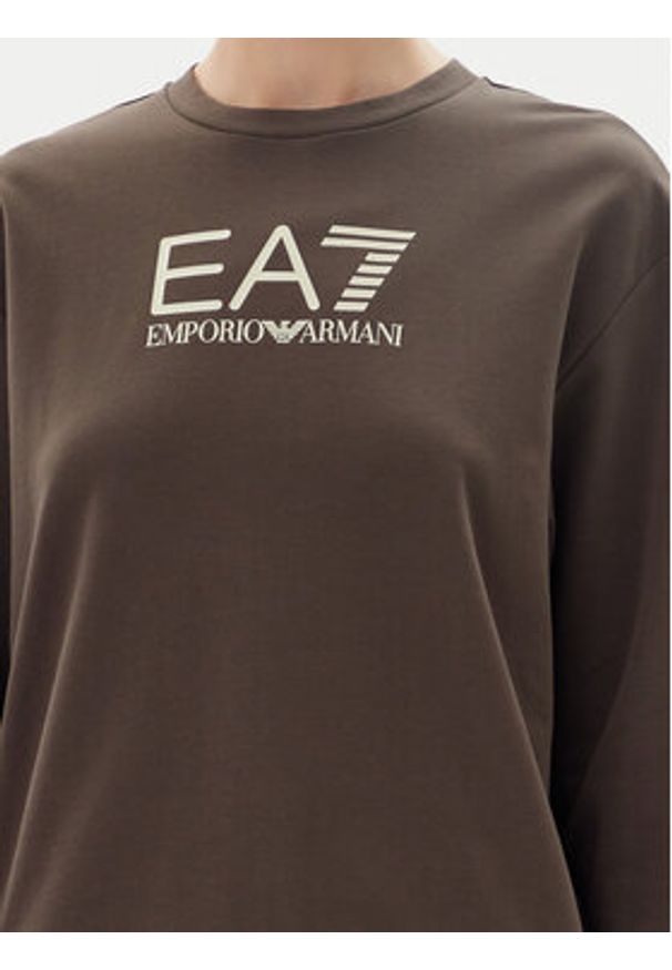 EA7 Emporio Armani Dres 7W000115 AF13135 U6139 Brązowy Regular Fit. Kolor: brązowy. Materiał: bawełna