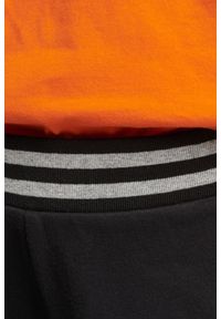 Spodenki sportowe damskie Superdry Vintage Colegiate. Kolor: czarny. Materiał: poliester, bawełna. Długość: krótkie #2