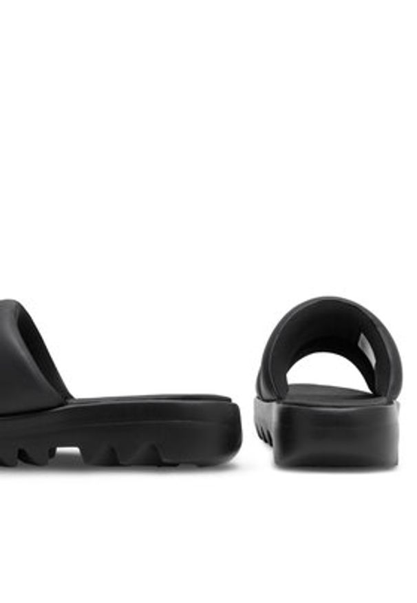 Reebok Klapki Cardi Slide HP2217 Czarny. Kolor: czarny. Materiał: skóra