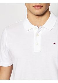 Tommy Jeans Polo DM0DM04266 Biały Slim Fit. Typ kołnierza: polo. Kolor: biały. Materiał: bawełna #3