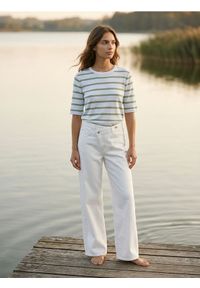 Sinsay - Sweter z wiskozą w paski - zielony. Kolor: zielony. Materiał: wiskoza. Wzór: paski