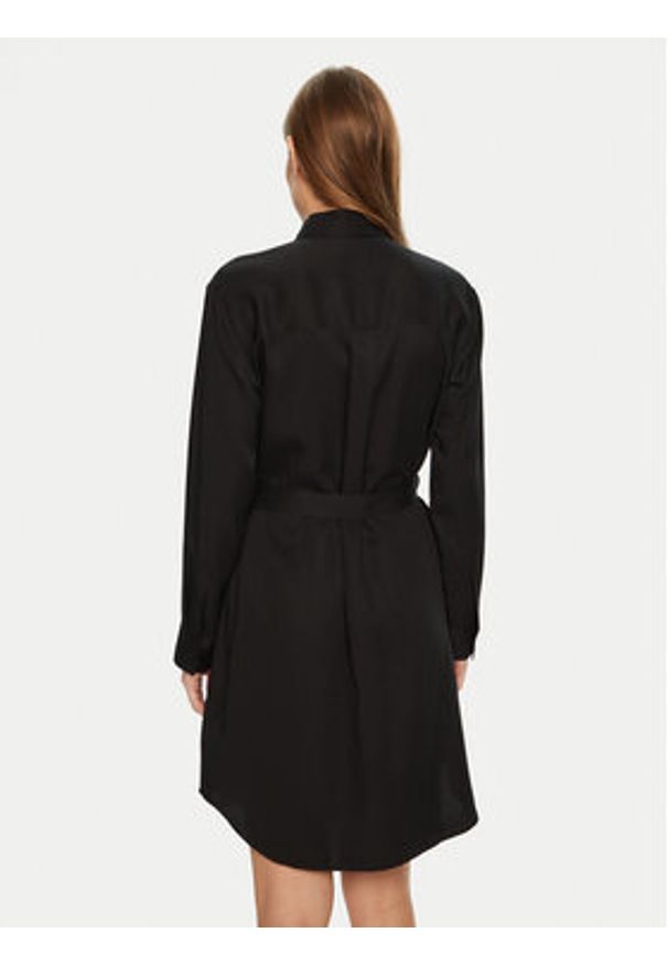 Calvin Klein Jeans Sukienka koszulowa J20J224819 Czarny Regular Fit. Kolor: czarny. Materiał: lyocell. Typ sukienki: koszulowe