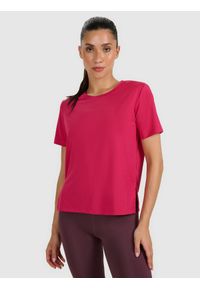 4f - 4F Koszulka treningowa regular szybkoschnąca damska - różowa L. Kolor: różowy. Materiał: poliester, włókno, materiał, elastan. Długość rękawa: krótki rękaw. Długość: krótkie. Wzór: gładki, ze splotem. Sport: fitness #1