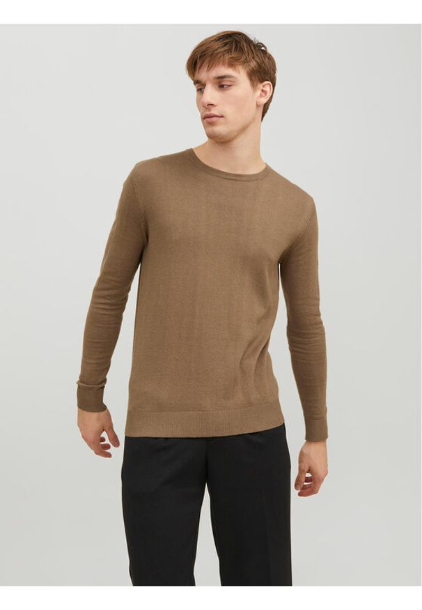 Jack & Jones Sweter 12208364 Brązowy Regular Fit. Kolor: brązowy. Materiał: bawełna