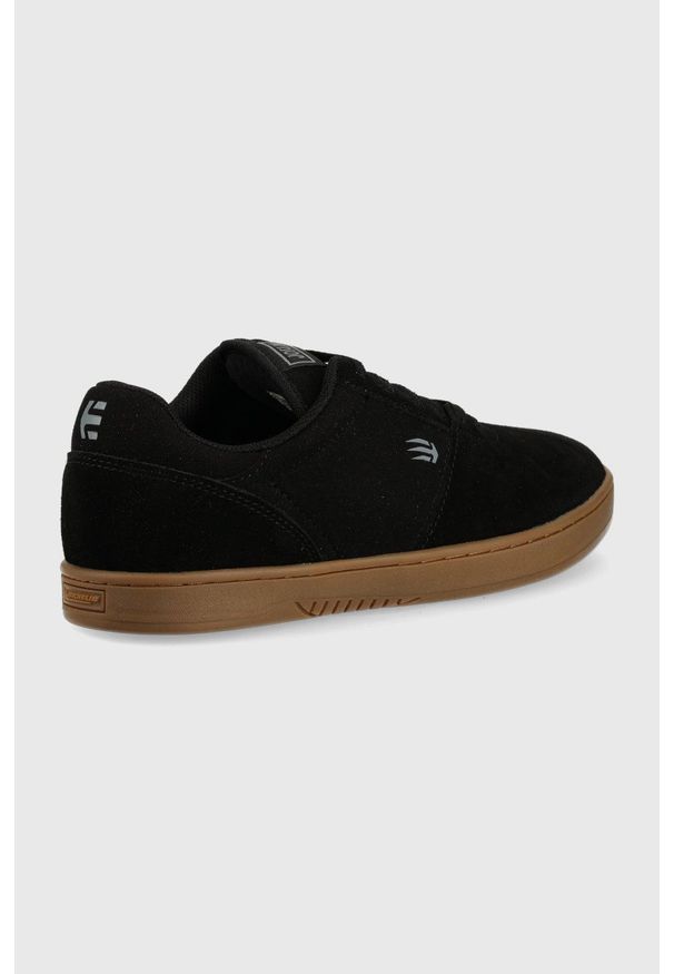 Etnies sneakersy zamszowe kolor czarny. Nosek buta: okrągły. Zapięcie: sznurówki. Kolor: czarny. Materiał: zamsz