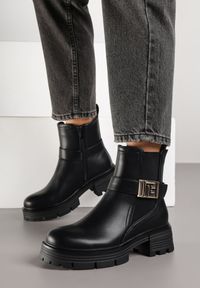 Born2be - Czarne Botki Sztyblety z Ozdobnym Paskiem z Klamerką Rirovia. Zapięcie: pasek. Kolor: czarny. Materiał: jeans. Wzór: aplikacja. Sezon: zima, jesień. Styl: klasyczny #3