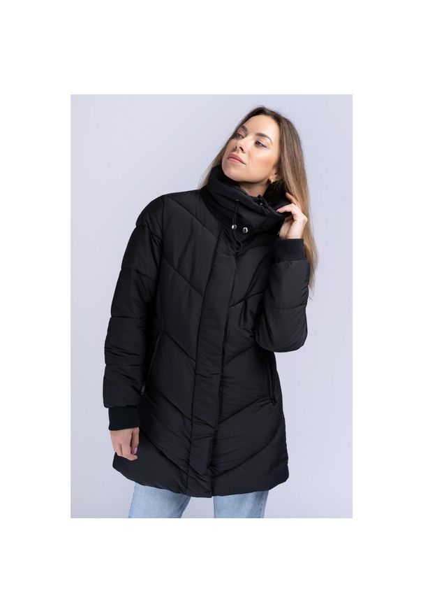 Damska kurtka zimowa Lonsdale Beeley. Kolor: czarny. Sezon: zima. Sport: turystyka piesza