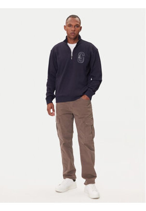 Guess Bluza M5BQ18 K0552 Granatowy Regular Fit. Kolor: niebieski. Materiał: syntetyk