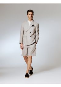 Reserved - Szorty garniturowe z lnem - beżowy. Kolor: beżowy. Materiał: len #1