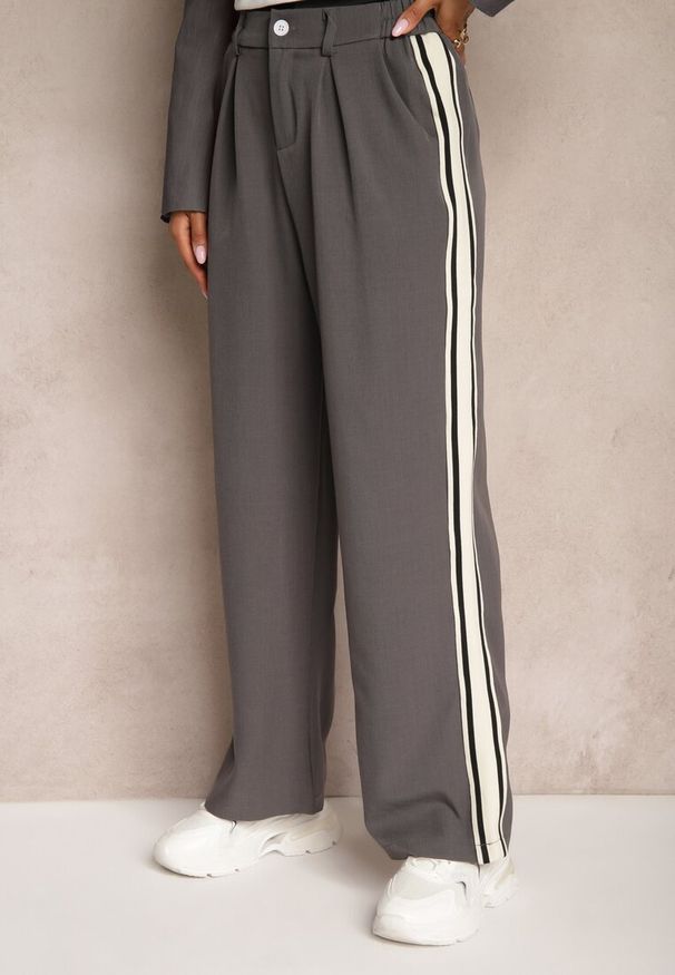 Renee - Szare Spodnie Garniturowe o Szerokim Kroju High Waist Ozdobione Lampasami Meloriah. Okazja: na co dzień, do pracy. Stan: podwyższony. Kolor: szary. Wzór: aplikacja. Styl: casual