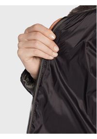 CMP Płaszcz zimowy 32K3086F Szary Regular Fit. Kolor: szary. Materiał: syntetyk. Sezon: zima
