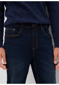 bonprix - Dżinsy ze stretchem Classic Fit Straight. Kolor: niebieski. Styl: klasyczny