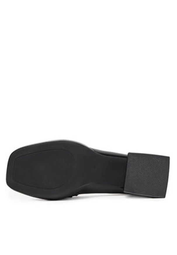 DeeZee Półbuty 6858 Czarny. Kolor: czarny. Materiał: materiał, syntetyk