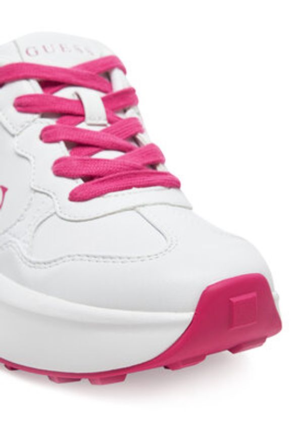 Guess Sneakersy FLPLUC ELE12 Biały. Kolor: biały. Materiał: skóra