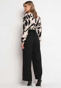 Born2be - Beżowo-Czarny Elegancki Kombinezon ze Wzorzystą Górą Szerokimi Nogawkami i Paskiem Grepia. Okazja: na co dzień. Kolor: czarny. Styl: elegancki #4