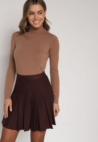Born2be - Brązowa Plisowana Spódnica z Wiskozą z Wysokim Stanem Nesadoe. Okazja: na co dzień, na spotkanie biznesowe. Stan: podwyższony. Kolor: brązowy. Materiał: wiskoza. Styl: biznesowy, klasyczny, casual, elegancki #6