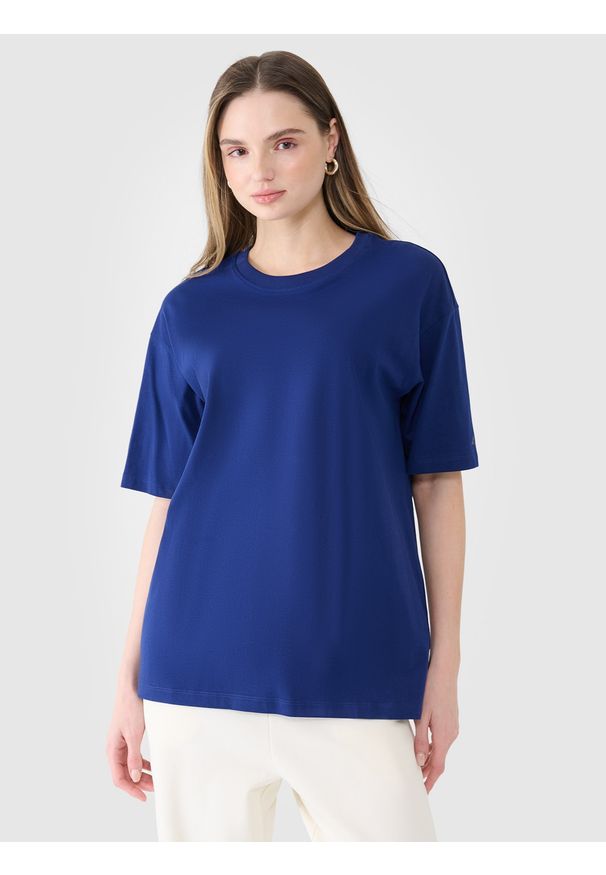 4f - 4F T-shirt oversize gładki damski - granatowy L. Okazja: na co dzień. Kolor: niebieski. Materiał: bawełna, dzianina, jersey. Długość rękawa: krótki rękaw. Długość: krótkie. Wzór: gładki. Styl: klasyczny, casual, sportowy