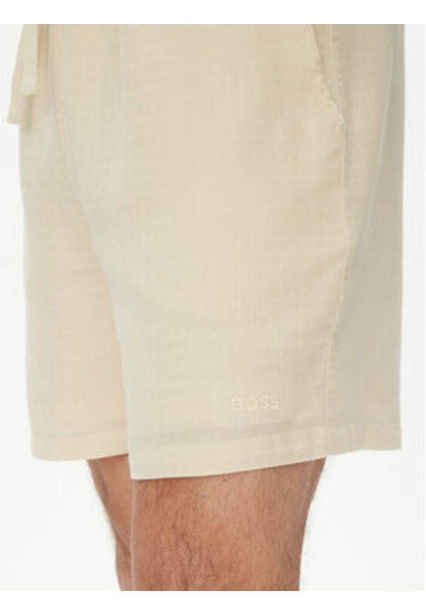 BOSS Szorty materiałowe 50540134 Écru Regular Fit. Materiał: bawełna