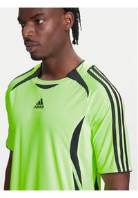 Adidas - adidas T-Shirt Teamgeist adicolor JX1538 Zielony Loose Fit. Kolor: zielony. Materiał: syntetyk #4