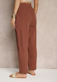 Renee - Ciemnobrązowe Spodnie z Bawełny High Waist Sonirea. Okazja: na co dzień. Stan: podwyższony. Kolor: brązowy. Materiał: bawełna. Styl: casual