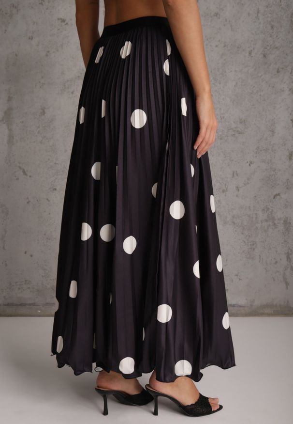 Renee - Czarna Rozkloszowana Spódnica Plisowana High Waist w Groszki Telede. Stan: podwyższony. Kolor: czarny. Długość: krótkie. Wzór: grochy. Styl: retro