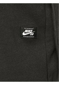 Nike - NIKE Bluza Sb Embroidery Hoodie CI5844 Czarny Regular Fit. Kolor: czarny #5