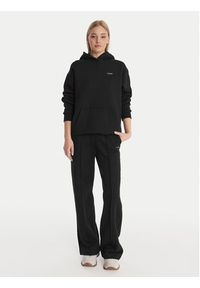 Guess Bluza V6RQ14 K9V31 Czarny Regular Fit. Kolor: czarny. Materiał: bawełna #3