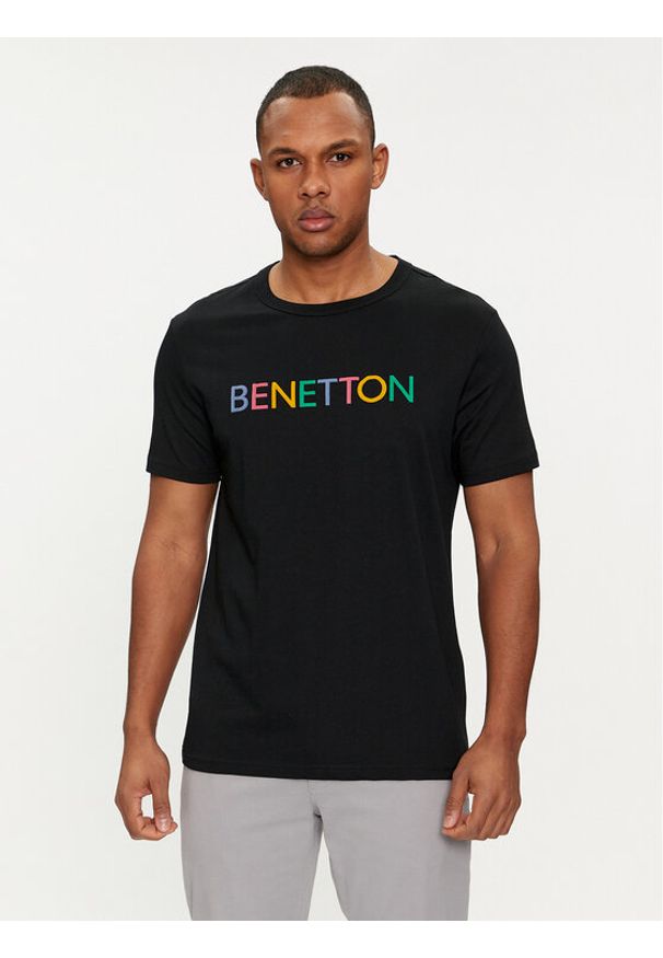 United Colors of Benetton - United Colors Of Benetton T-Shirt 3I1XU100A Czarny Regular Fit. Kolor: czarny. Materiał: bawełna