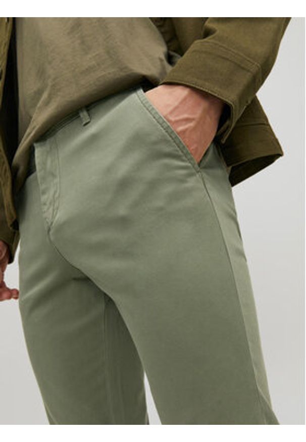 Jack & Jones Chinosy Marco 12150148 Zielony Slim Fit. Kolor: zielony. Materiał: bawełna