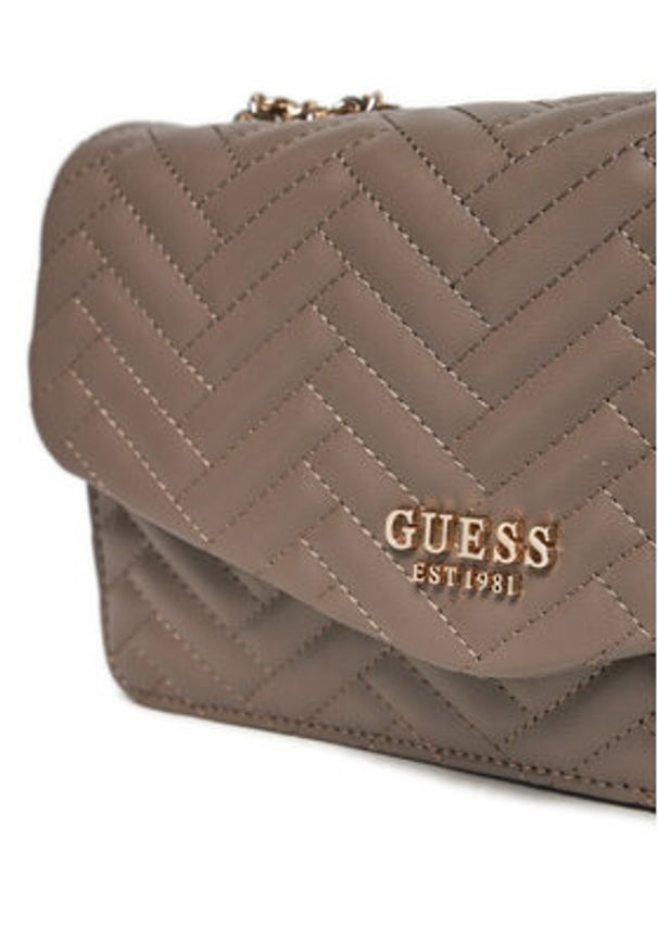 Guess Torebka HWQG95 08210 Brązowy. Kolor: brązowy. Materiał: skórzane